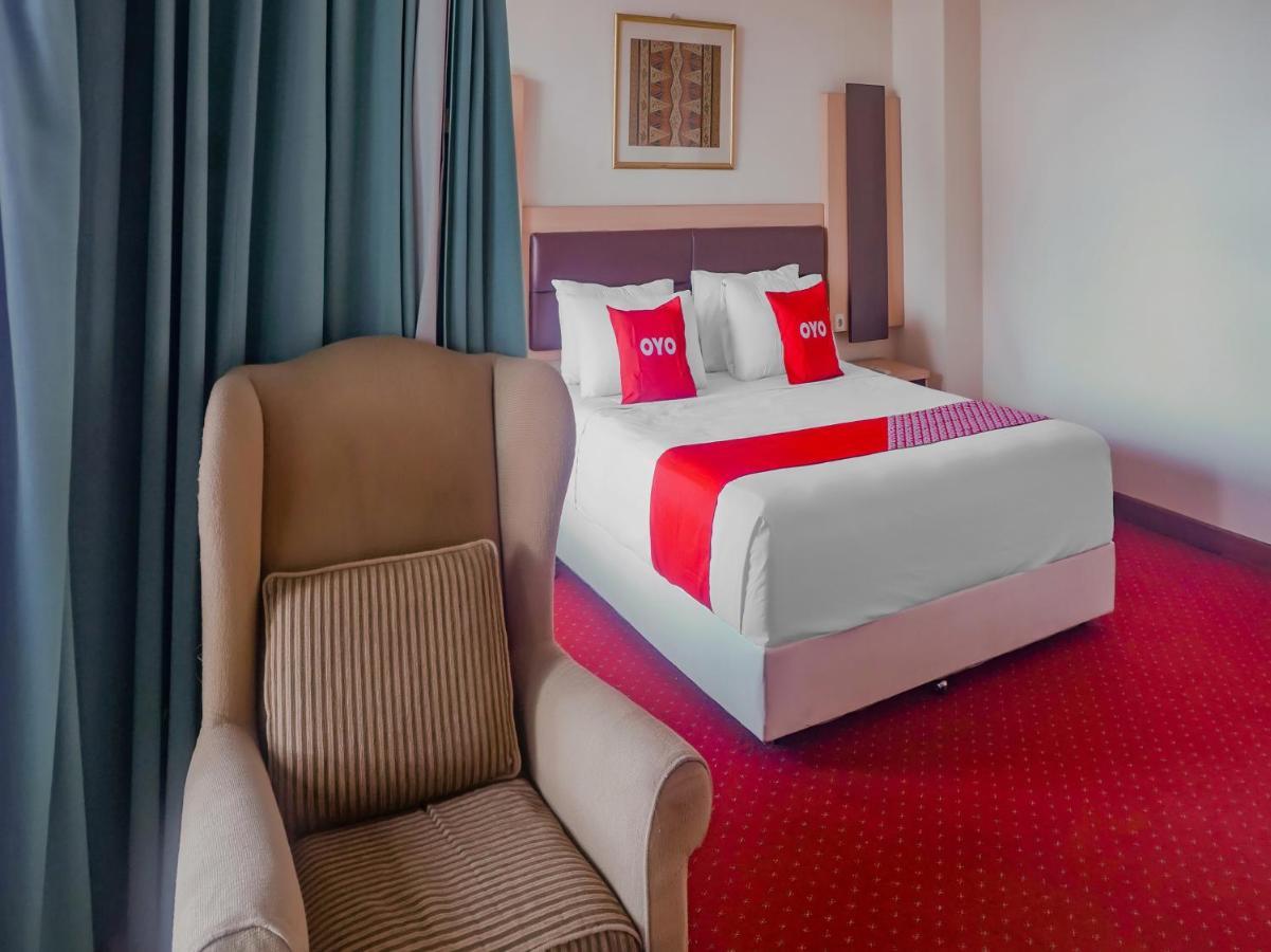 Oyo 3967 Hotel Pantai Wisata Makassar Dış mekan fotoğraf